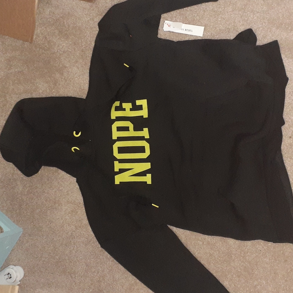 Sweatshirt